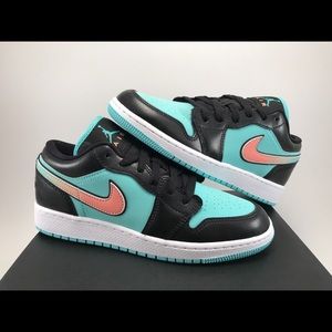 Air Jordan 1 Low ‘Tropical Twist’ Sz 4.5Y/6W NIB